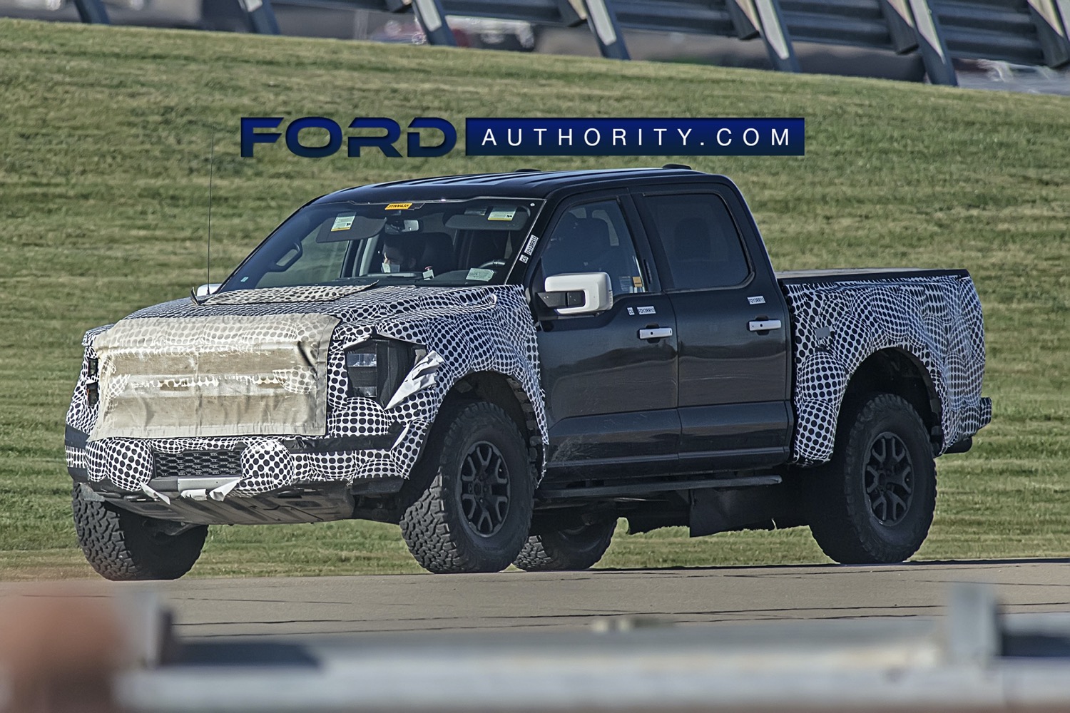 Next-Gen Ford F-150 Raptor Grille Caught In The Open Once Again