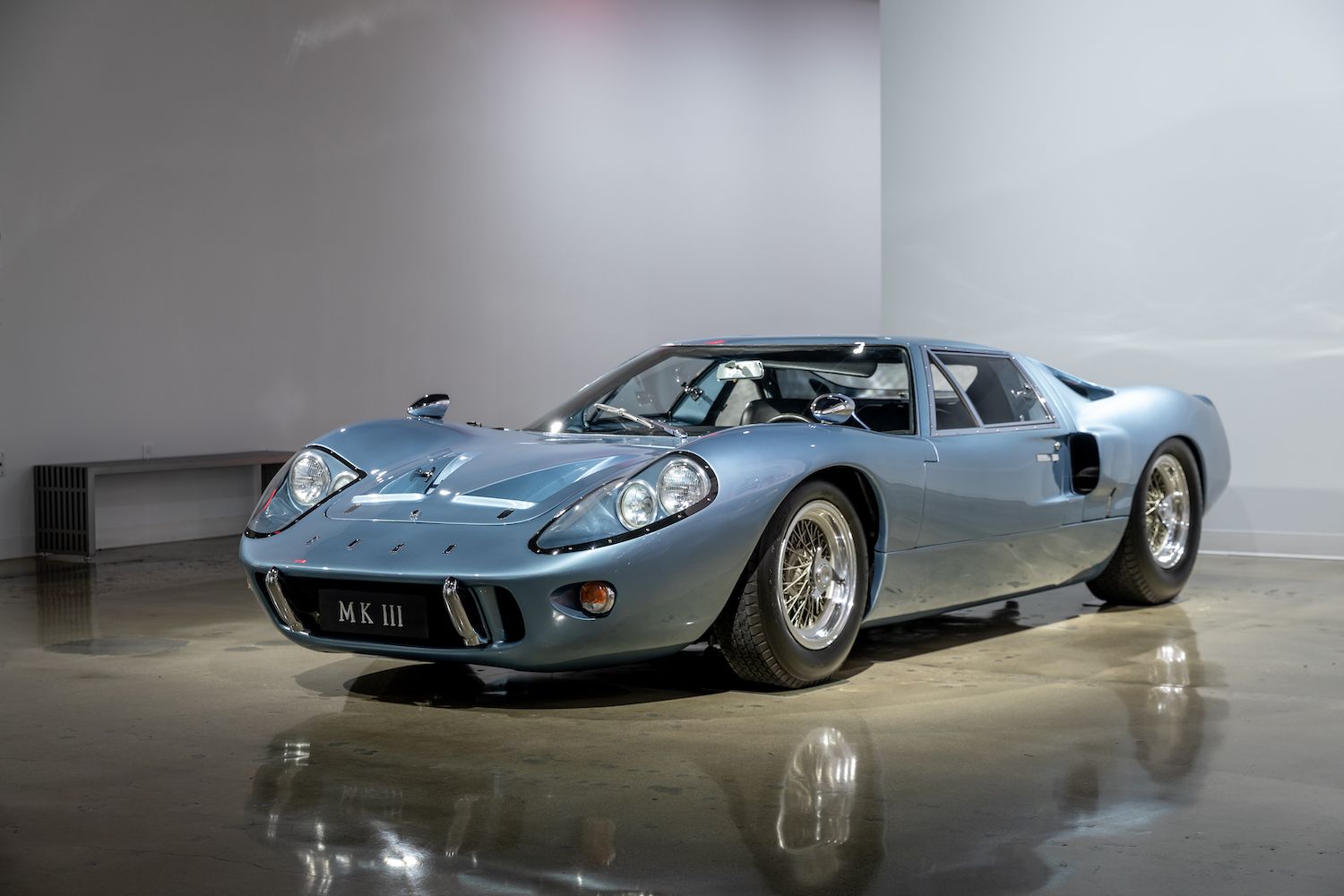 Super Rare 1967 Ford Gt40 Mkiii On Display At Petersen Museum