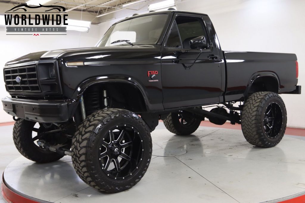 Blacked-Out, Lifted 1986 Ford F-150 Looks Supremely Sinister