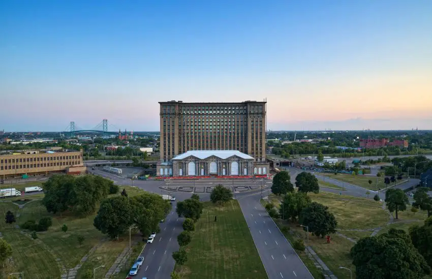 Michigan Central Station Project Receives Massive Load Of Concrete