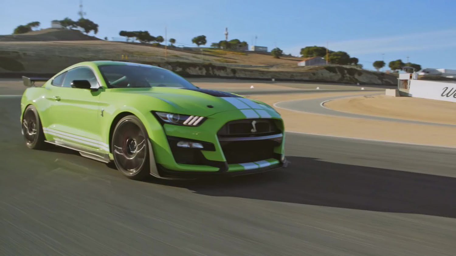 Watch The Mustang Shelby GT500 Hot Lap Laguna Seca: Video