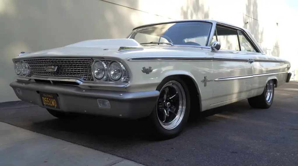 1963 5 Ford Galaxie Terrorizes The Streets With 7 Horsepower Video