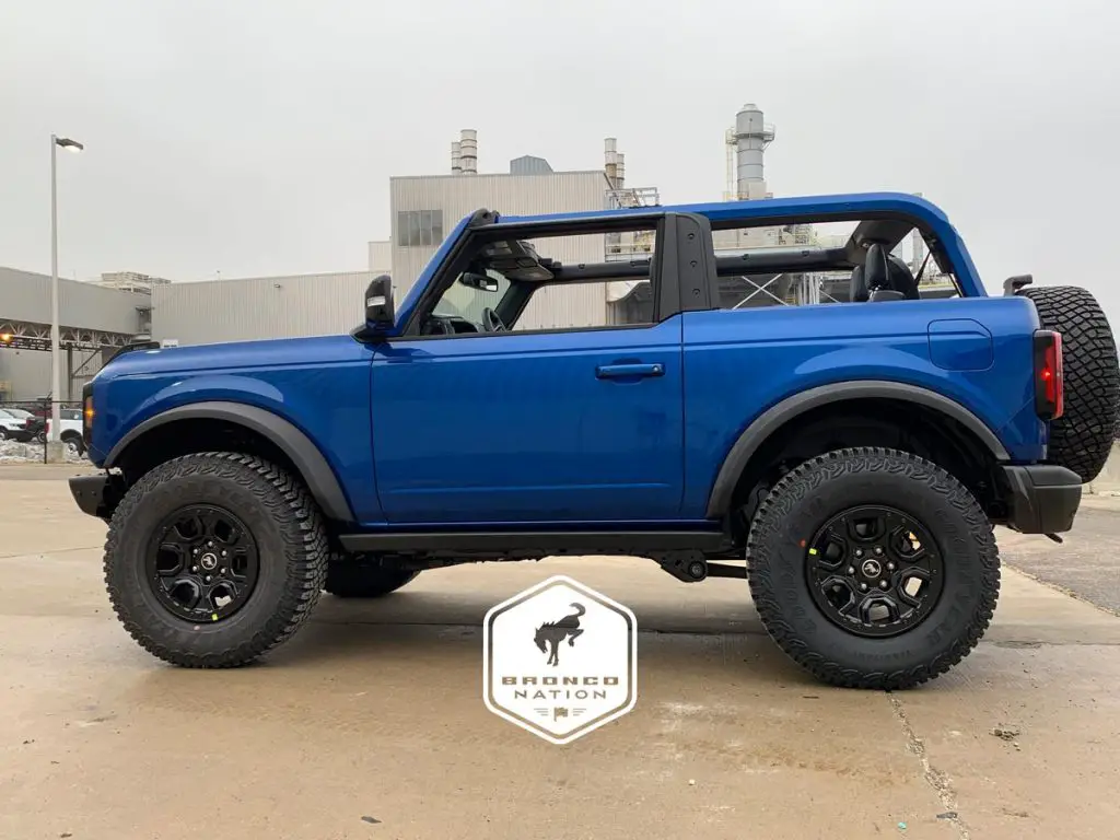 2021 Bronco Base 4Door on 33” Tires 