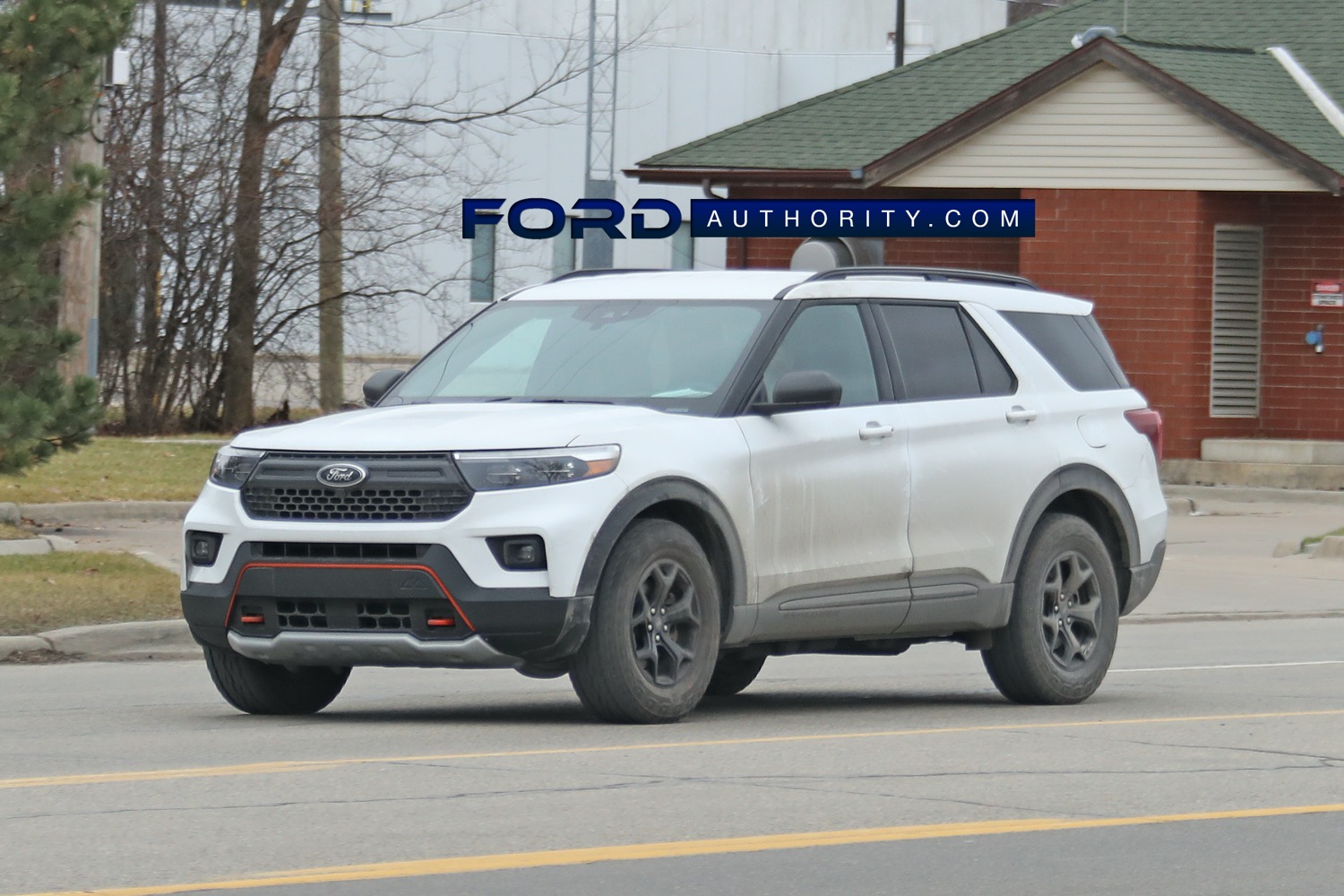 21 Ford Explorer Timberline In Oxford White Live Photo Gallery