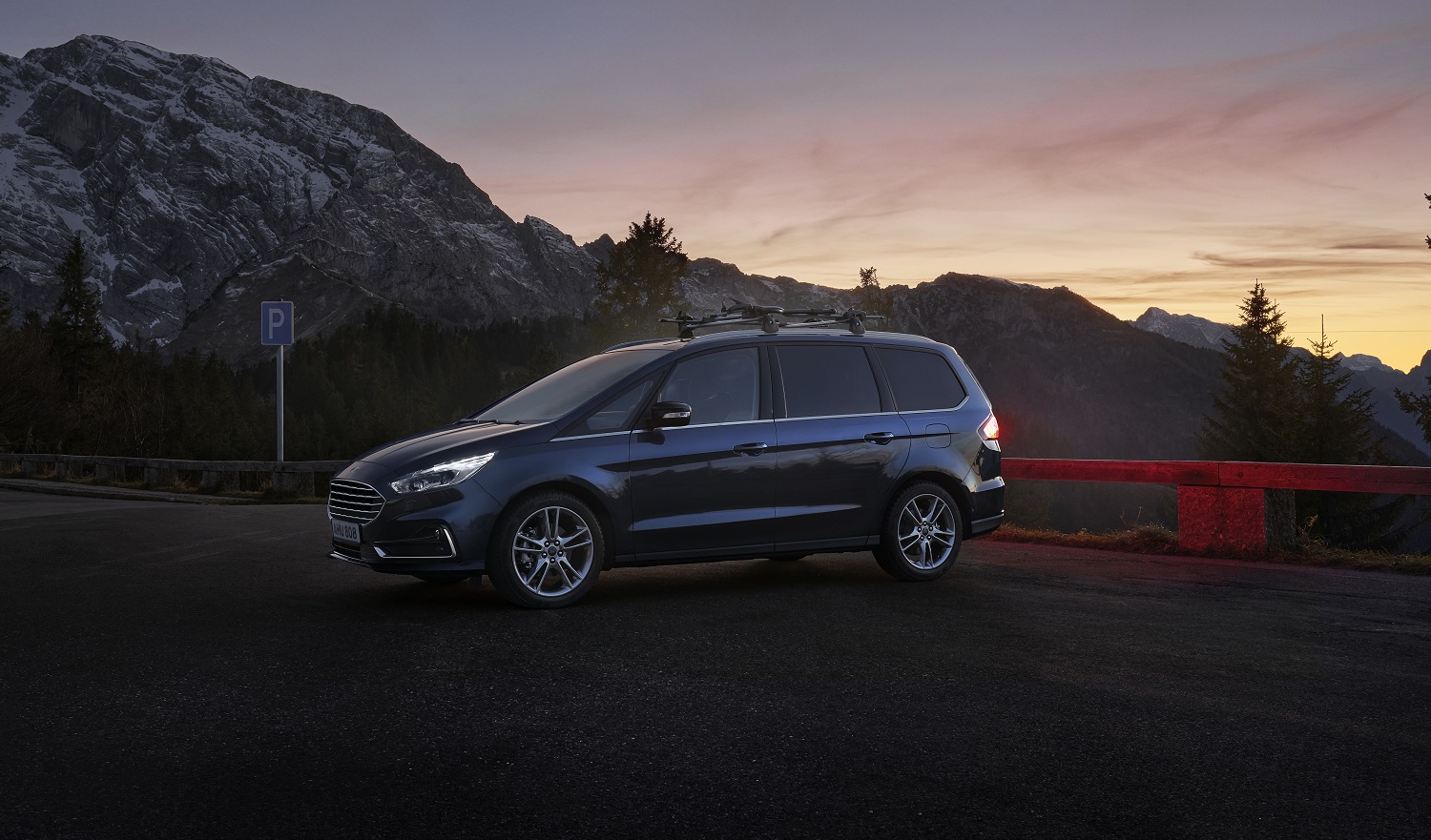 Ford Europe still believes in MPVs, updates S-Max and Galaxy