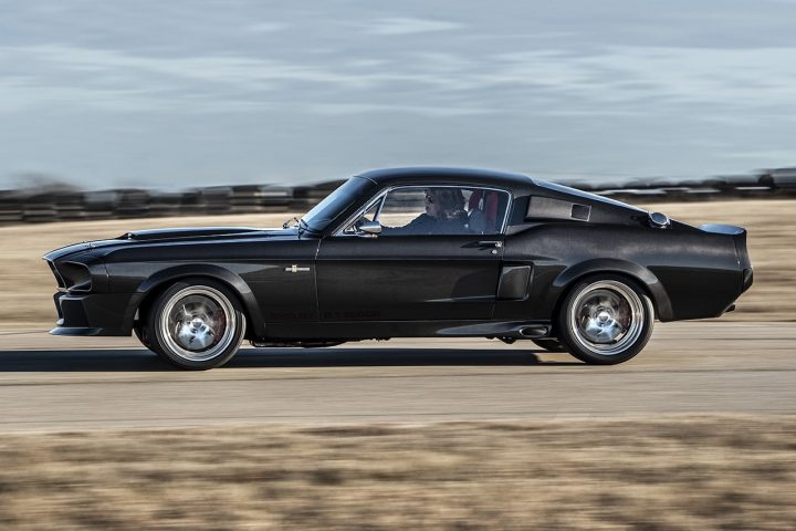 Classic Recreations Produces First Carbon Fiber 1967 Shelby GT500CR