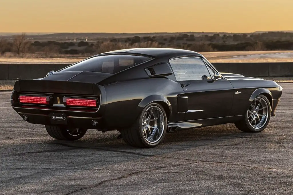 Classic Recreations Produces First Carbon Fiber 1967 Shelby GT500CR