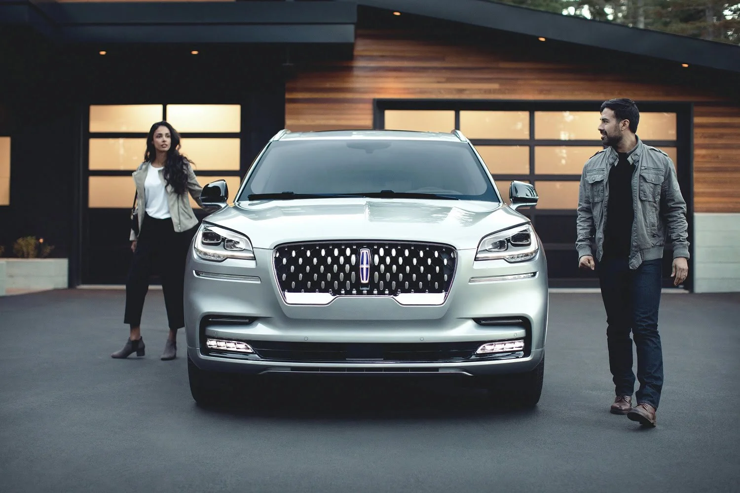 Luxury Buyers Ranked Lincoln Brand Second For Driving Comfort