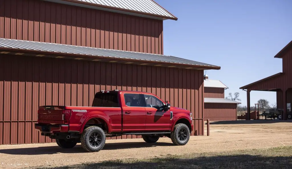 2022 Ford Super Duty Drops Tremor Off Road Package From Xlt