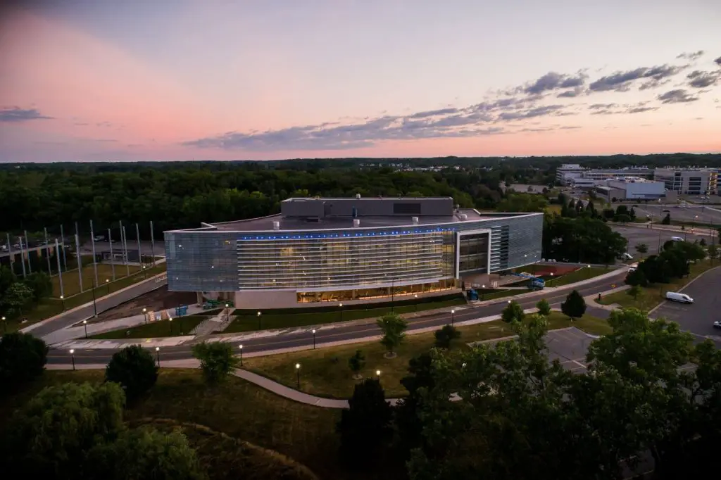 New Ford Robotics Building Opens At University Of Michigan: Video