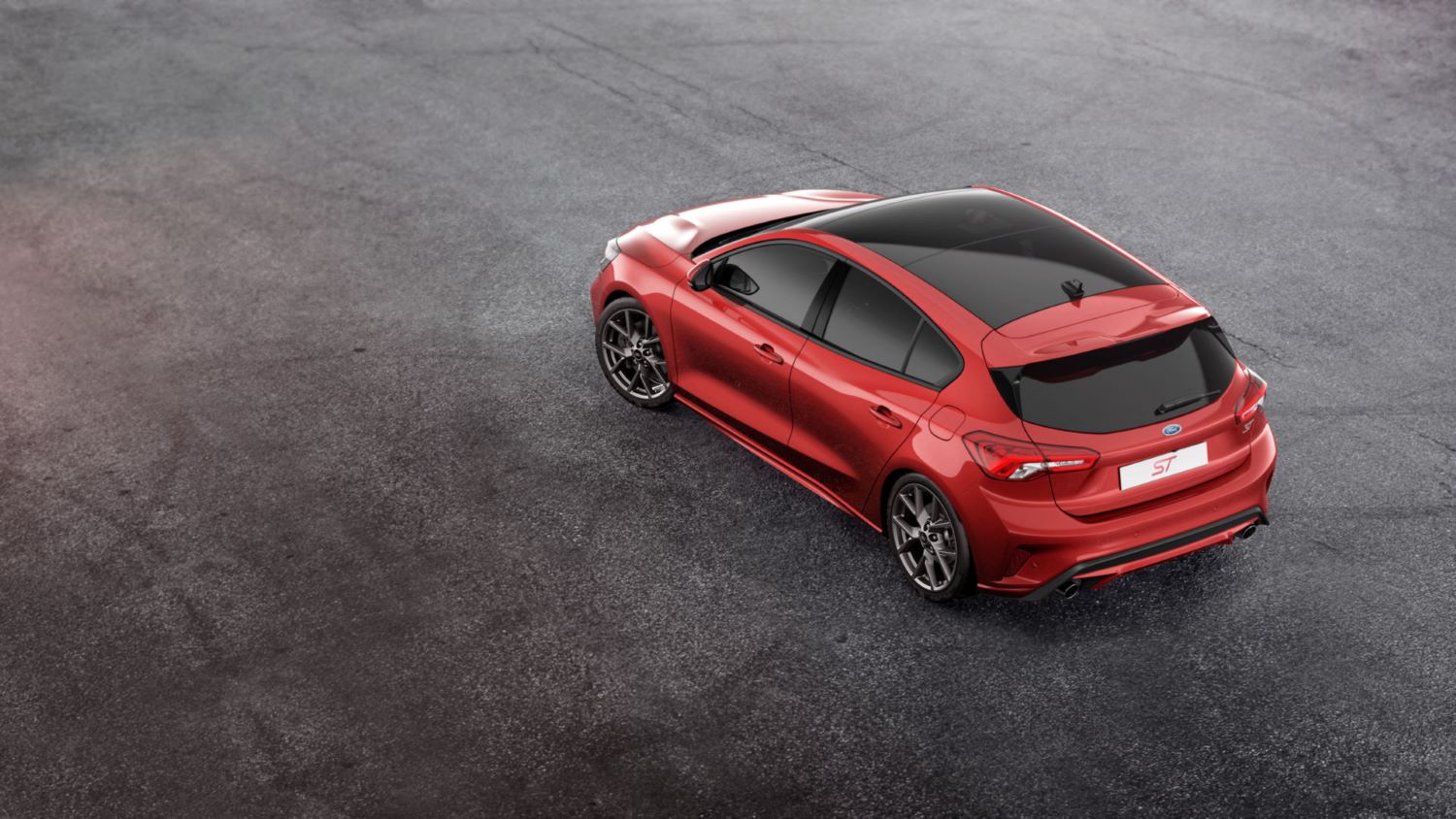 New Ford Focus ST revealed