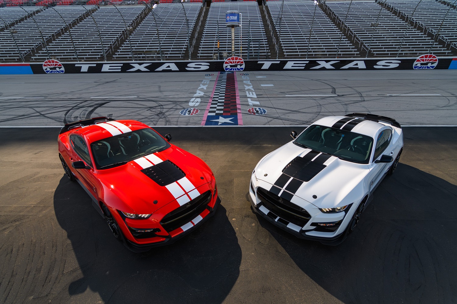 2022 Ford Mustang Shelby GT500 Heritage Edition offers $10,000