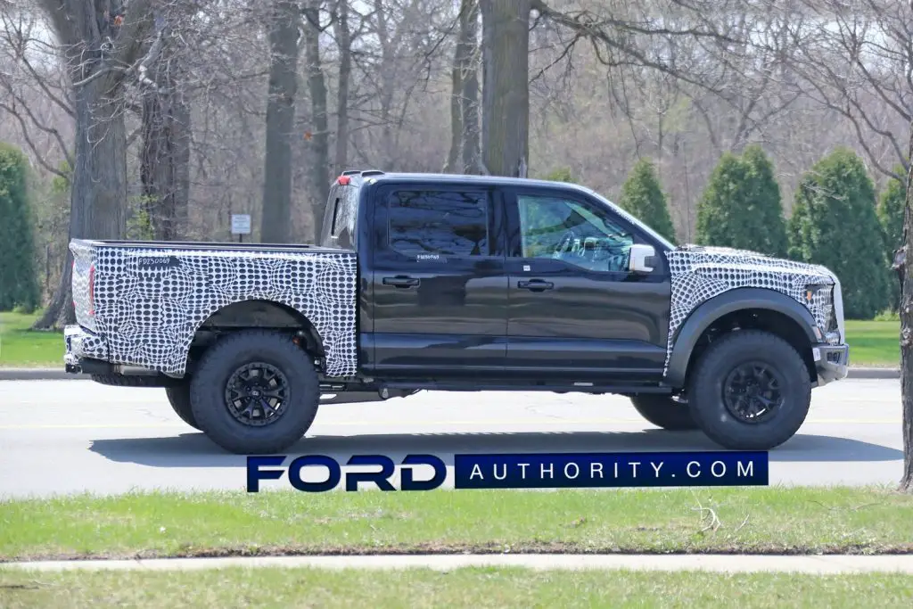 Pick-up Ford F-150 Raptor R (2022) mit 710-V8-PS