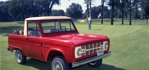 Vintage Ford Bronco SUVs Being Embraced By Hollywood, Celebs