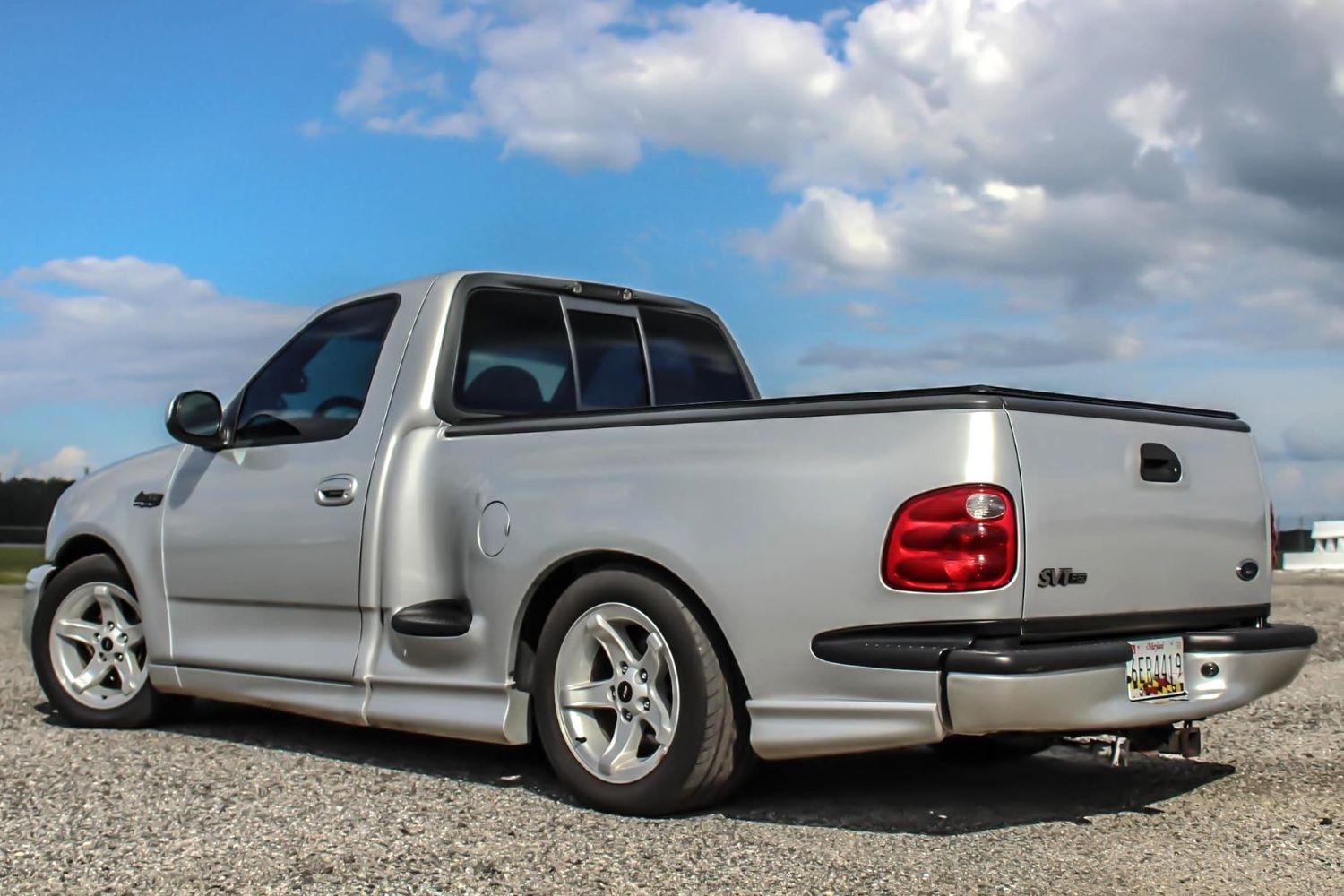 2000 Ford F-150 SVT Lightning With Just 17K Miles Heads To Auction