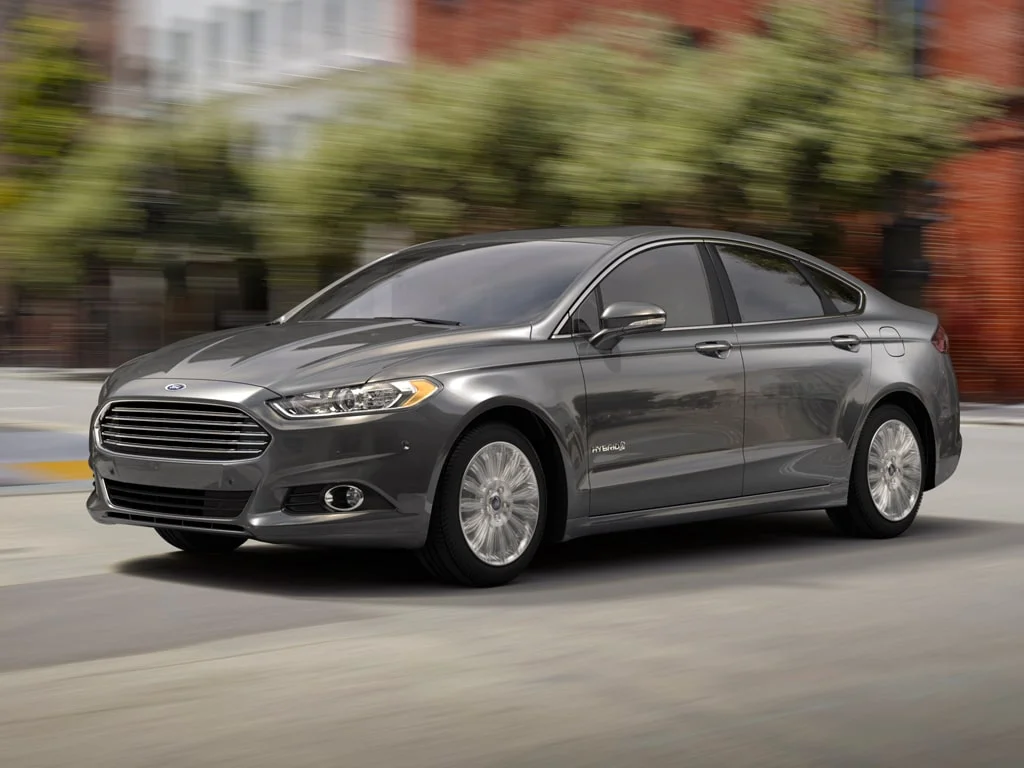 2015 2018 Ford Fusion Among Best Used Cars For Teens Under 20 000