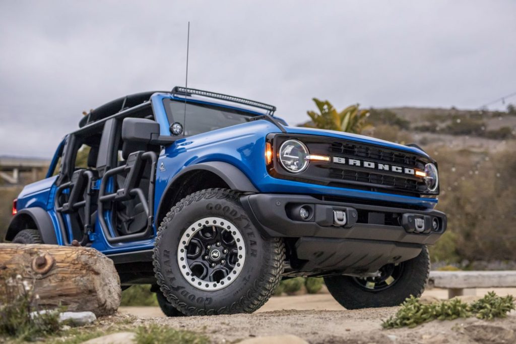2022 Ford Bronco To Boast Standard Capable Bumper On Two Trims