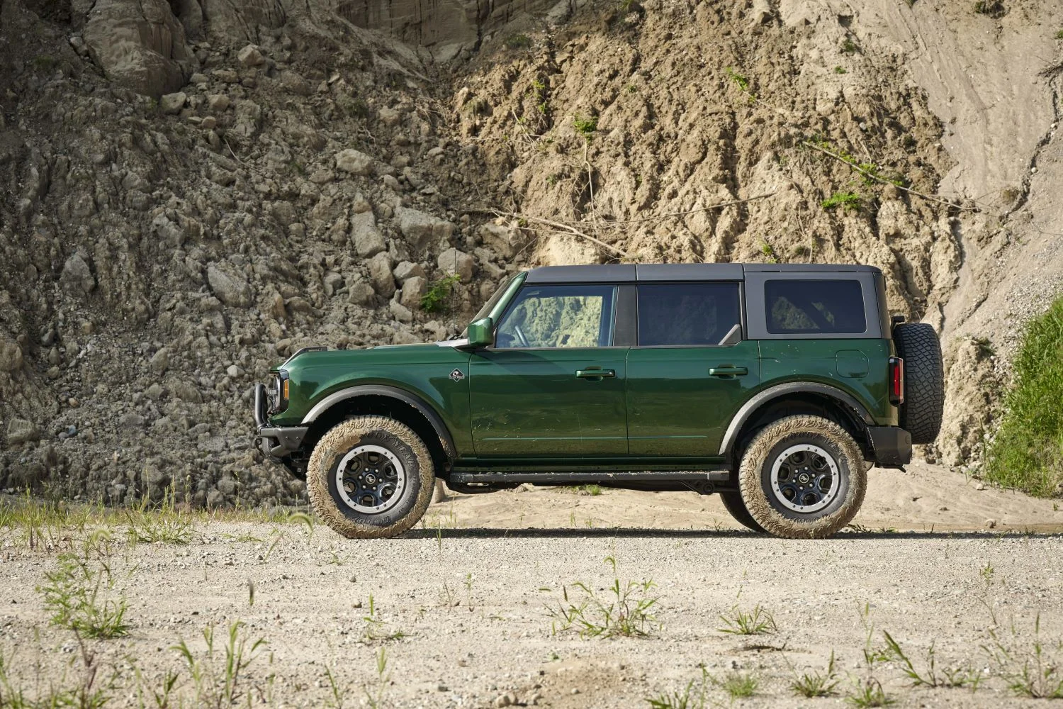 NEW BRONCO SASQUATCH EVERGLADES EDITION GREEN ERUPTION METALLIC