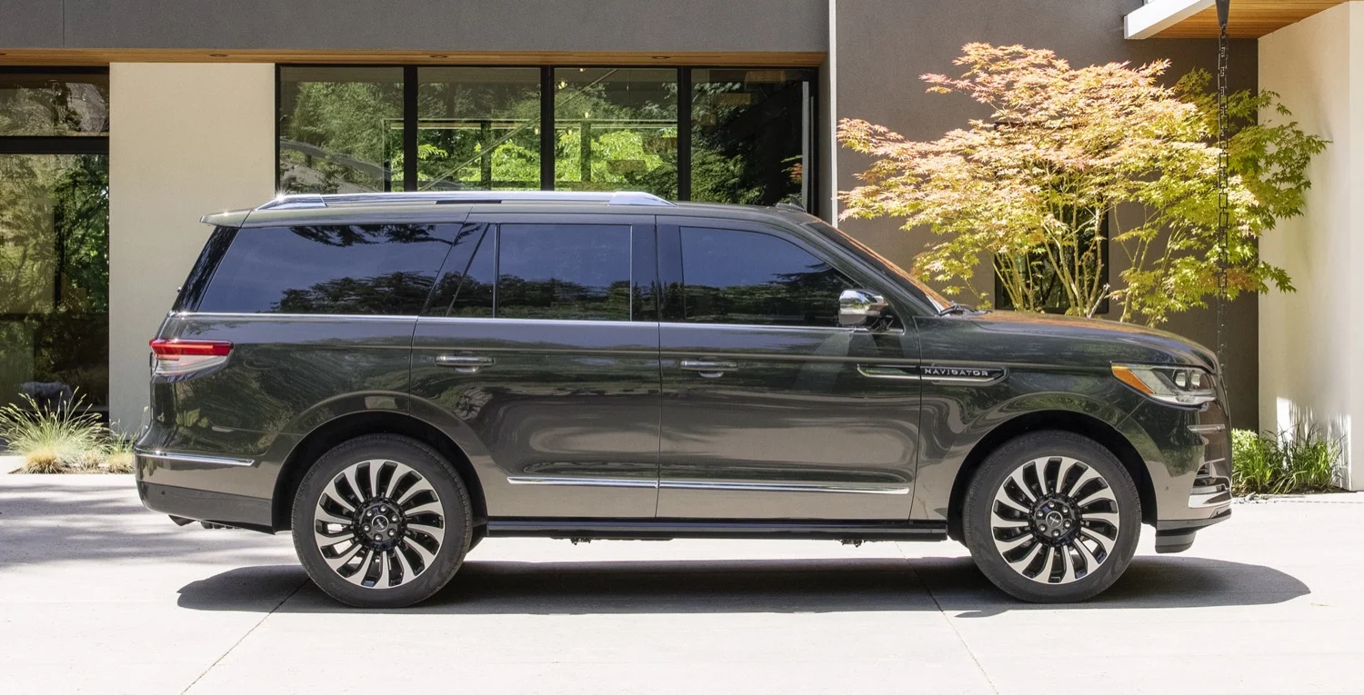 2024 Lincoln Navigator: Choosing the Right Trim - Autotrader