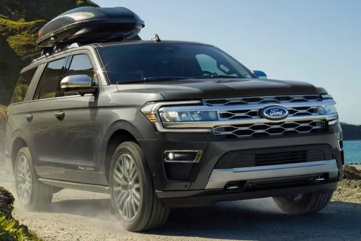 2023 Ford Expedition Wins KBB Best Buy Award