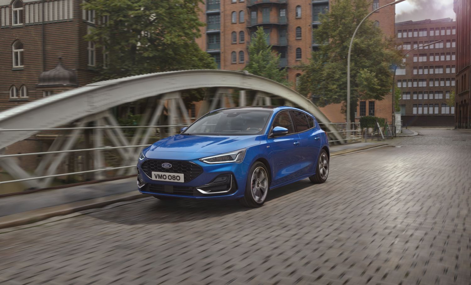 Ford Focus 1.0L EcoBoost Now Available with an Automatic – News – Car and  Driver