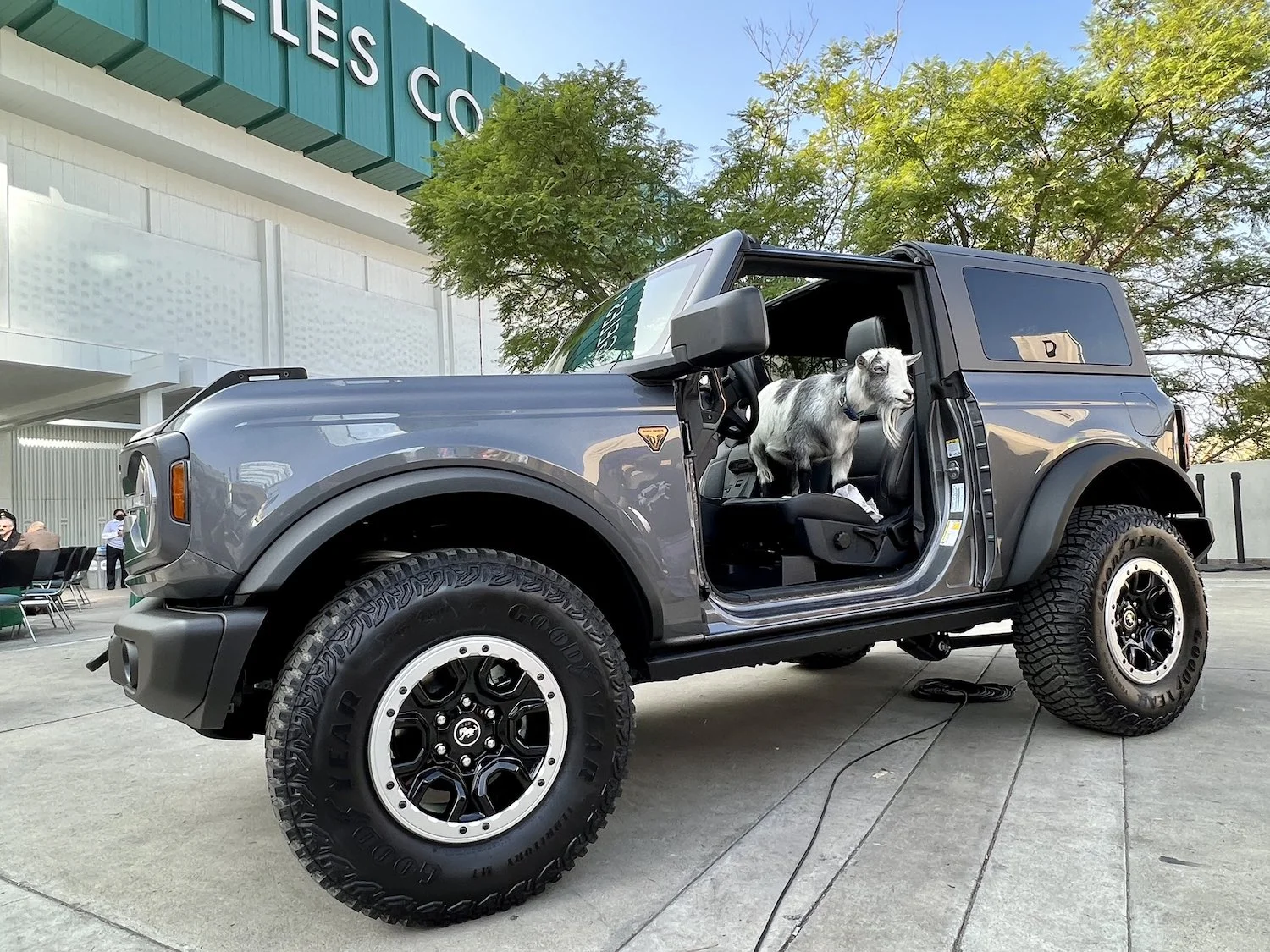 Roush Bronco R Shows How It's Done For More Off-Road Trail Fun