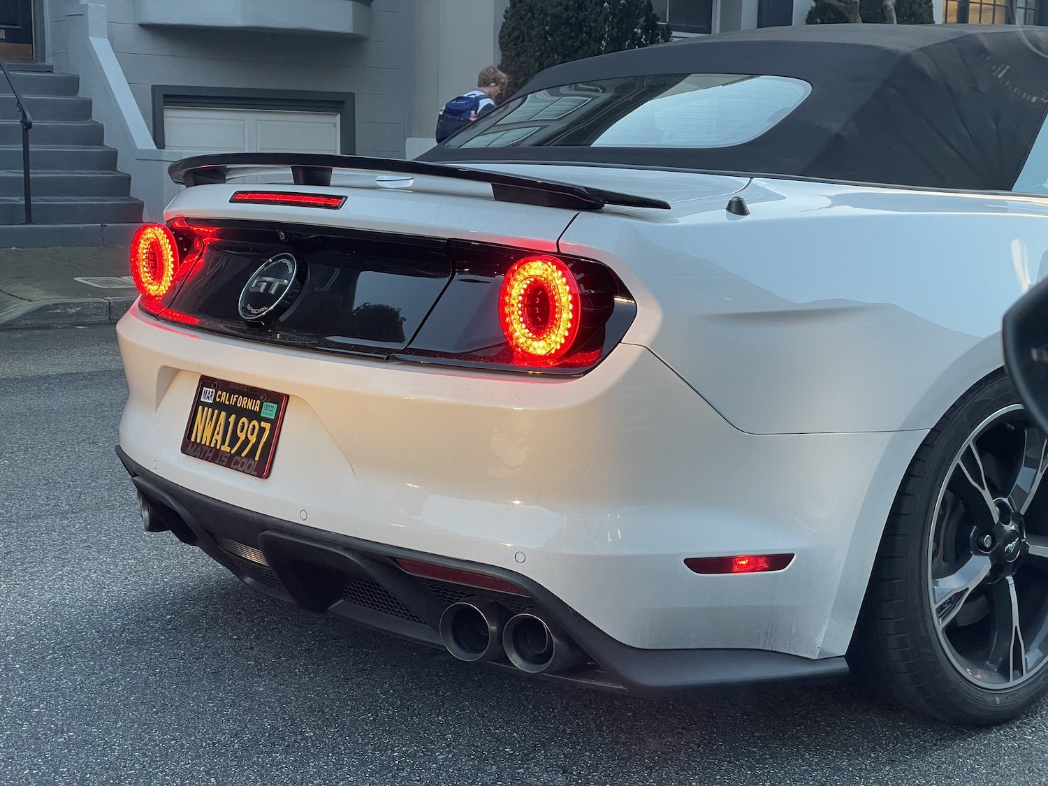 ford gt tail lights on mustang