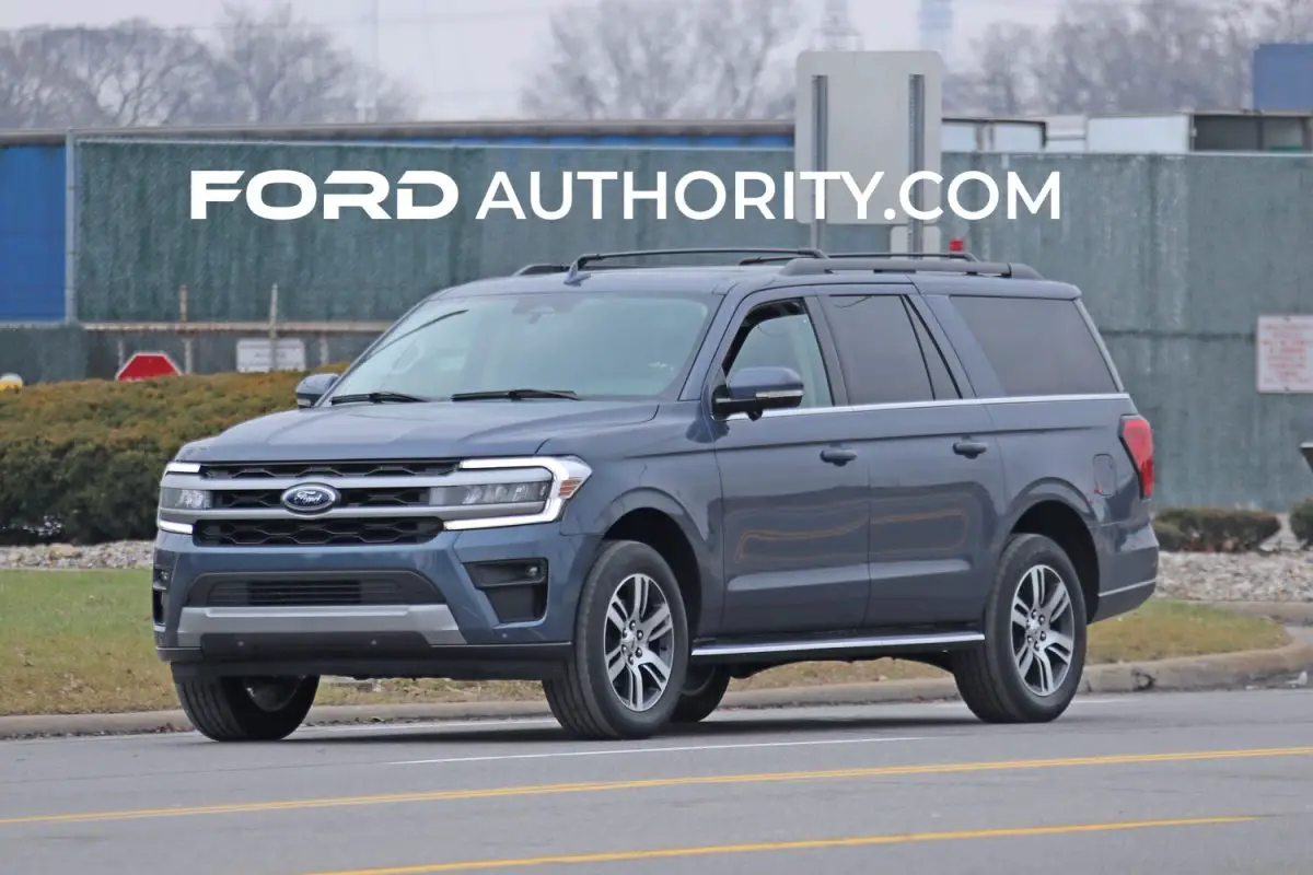 2022 Ford Expedition XLT Max: Real World Photo Gallery