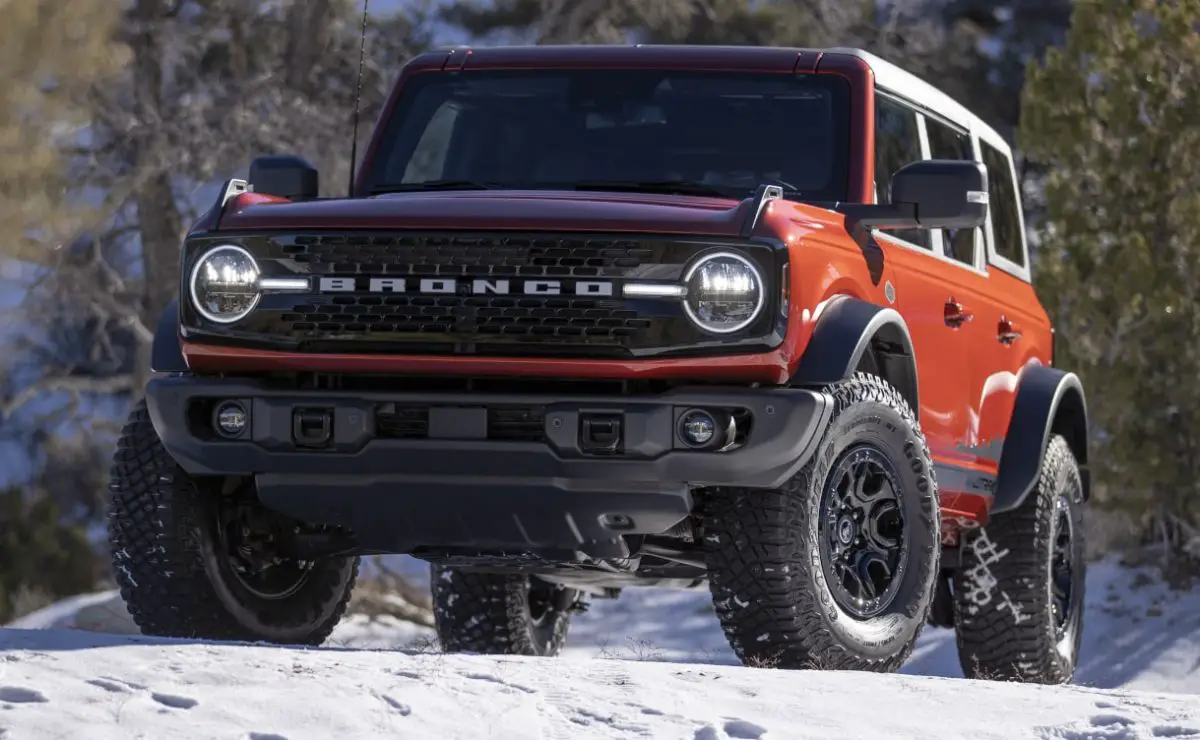2023 Ford Bronco Wildtrak Gains Standard HOSS 3.0 Equipment