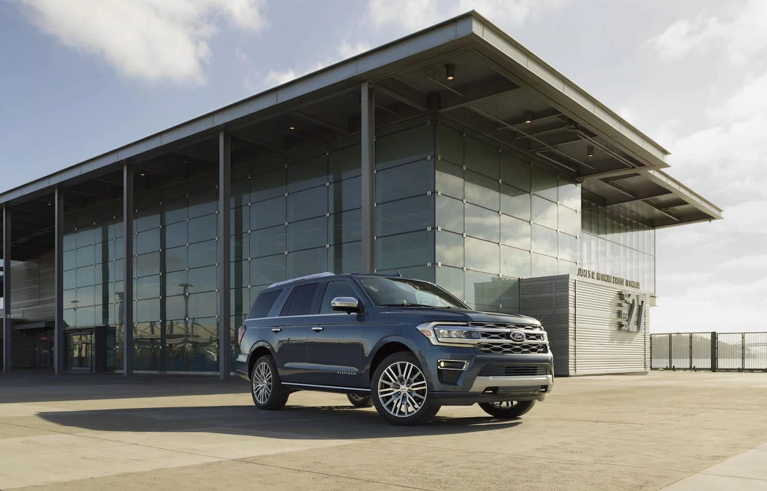 Ford Expedition Among Best Full Size SUVs For The Money