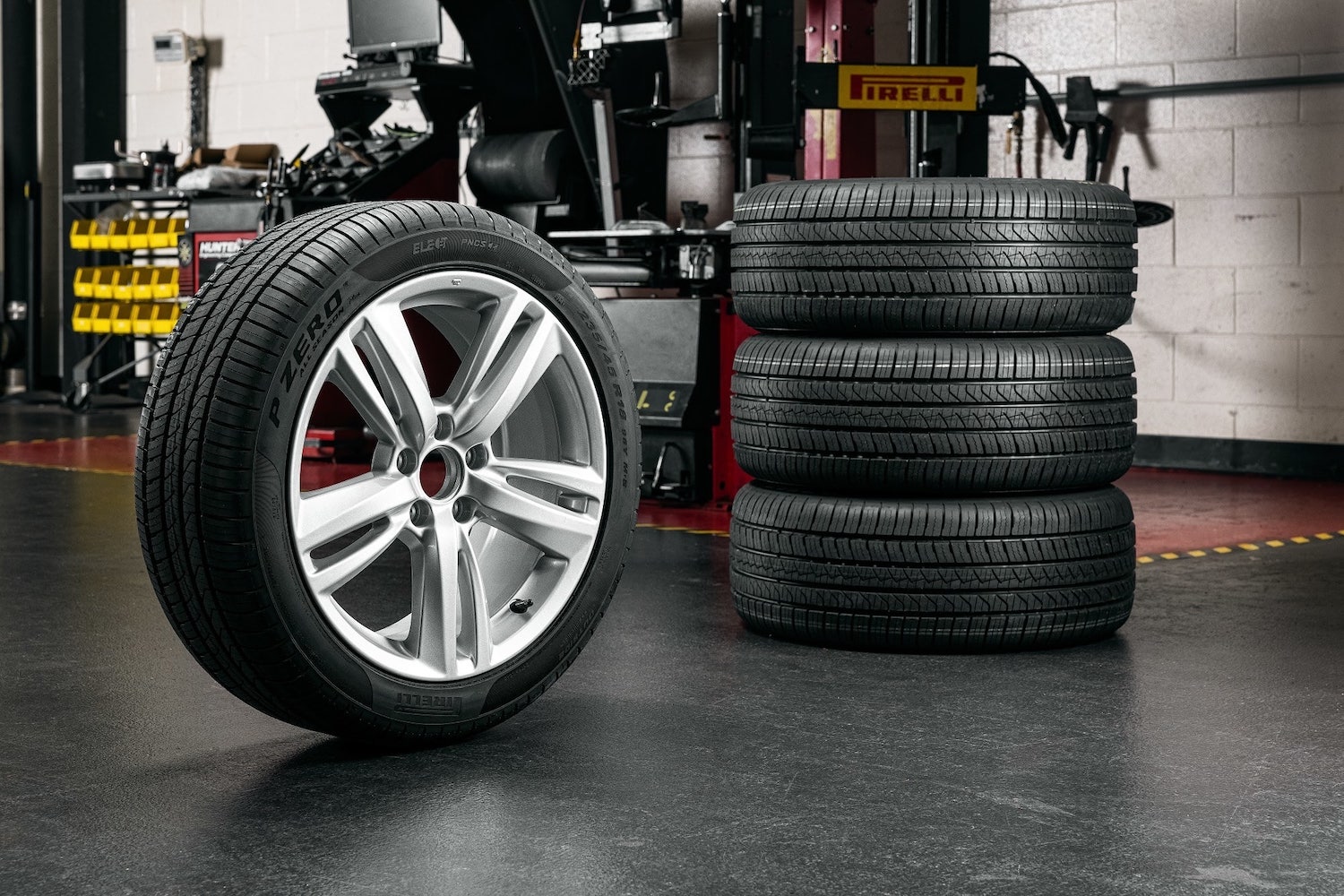 Ford Mustang Mach-E GT OEM Pirelli Replacement Tires Have Arrived | Autoreifen
