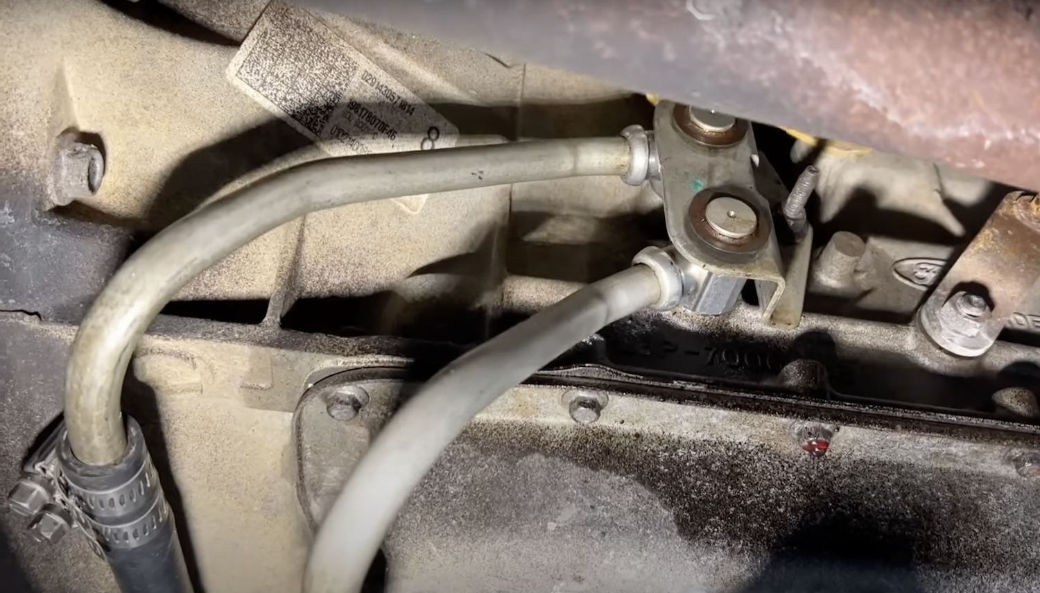 2013 ford f150 fuel pump location