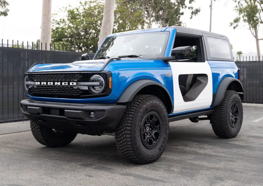 Ford Bronco 'Halo' Doors Teased As Donut Door Alternatives