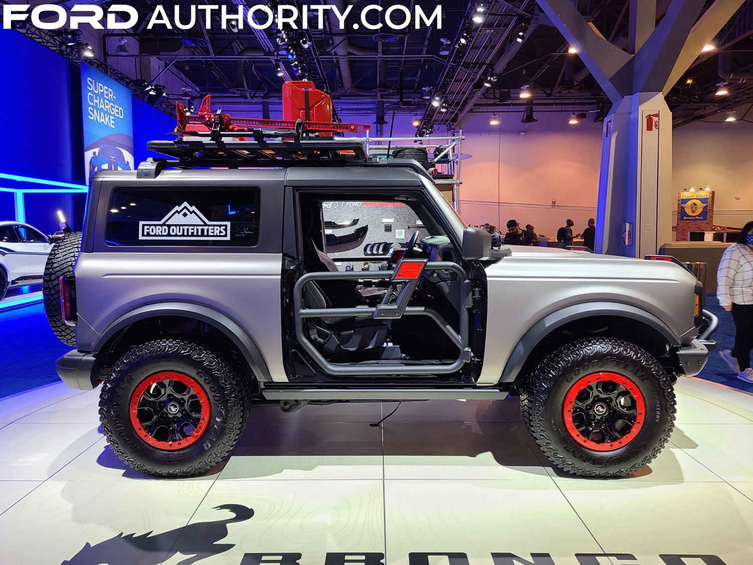 2021 Ford Bronco: Reveal — Cars.com 