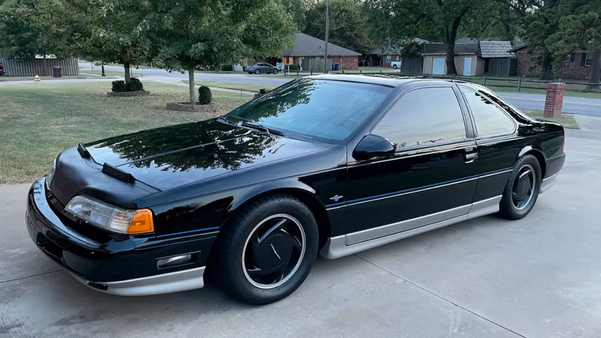 1990 Ford Thunderbird Super Coupe To Cross Tulsa Auction Block