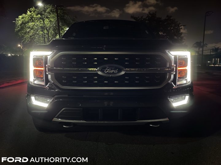 Ford's signatures C-Clamp headlight design on 2021 Ford F-150.