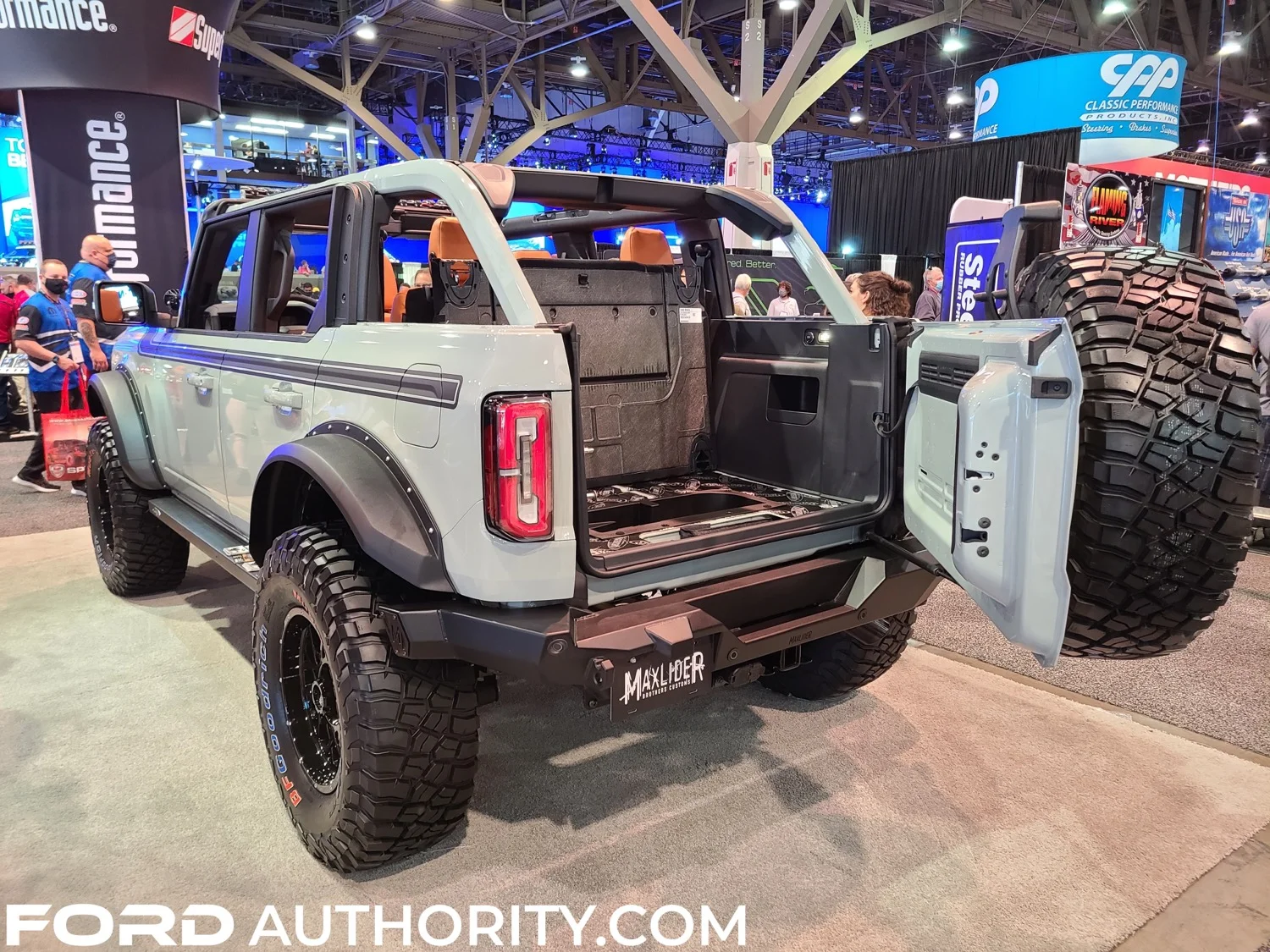 Ford Reveals Six Custom Bronco Concepts for SEMA 2021 - Details