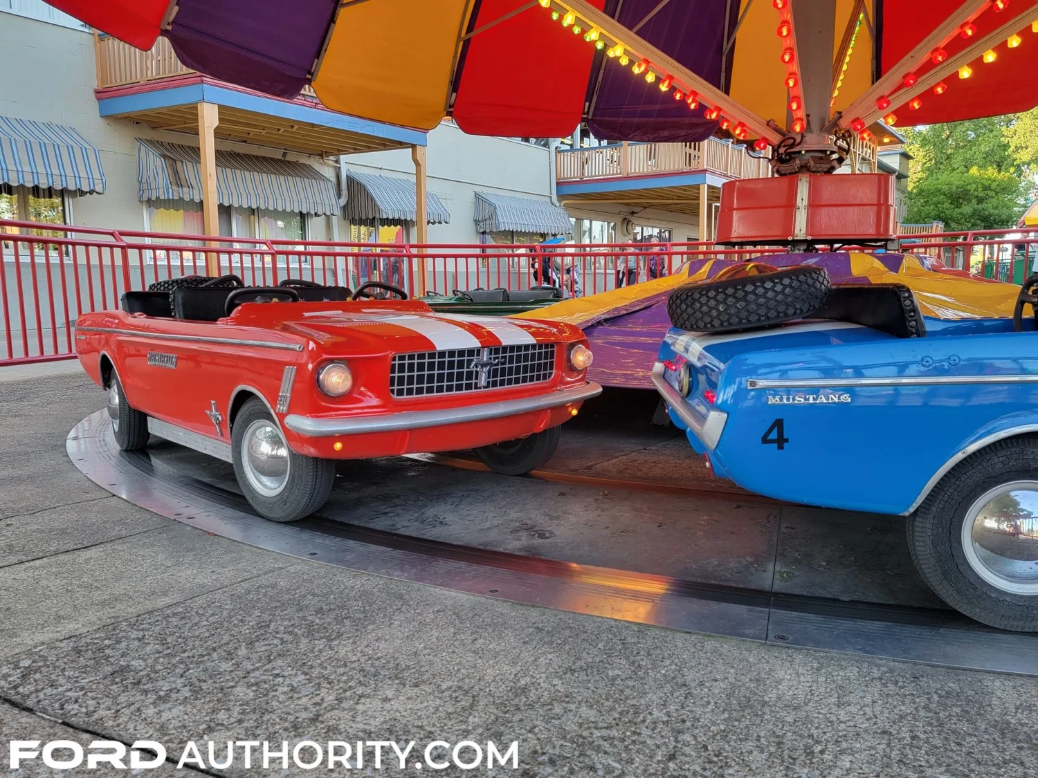 Cedar Point Features Mustangs Antique Car Ride: Live Photo Gallery