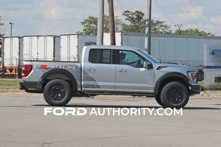 2023 Ford F-150 Raptor R, Pickup Review