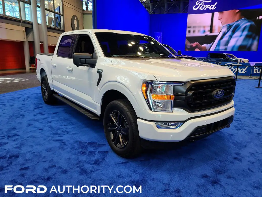 2022 Ford F-150 XLT Sport In Oxford White: Live Photo Gallery.