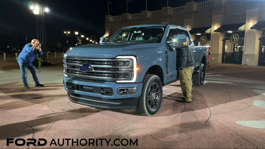 2023 Ford F 350 Super Duty Limited Azure Gray G4 Reveal Live Photos Kentucky September 1708