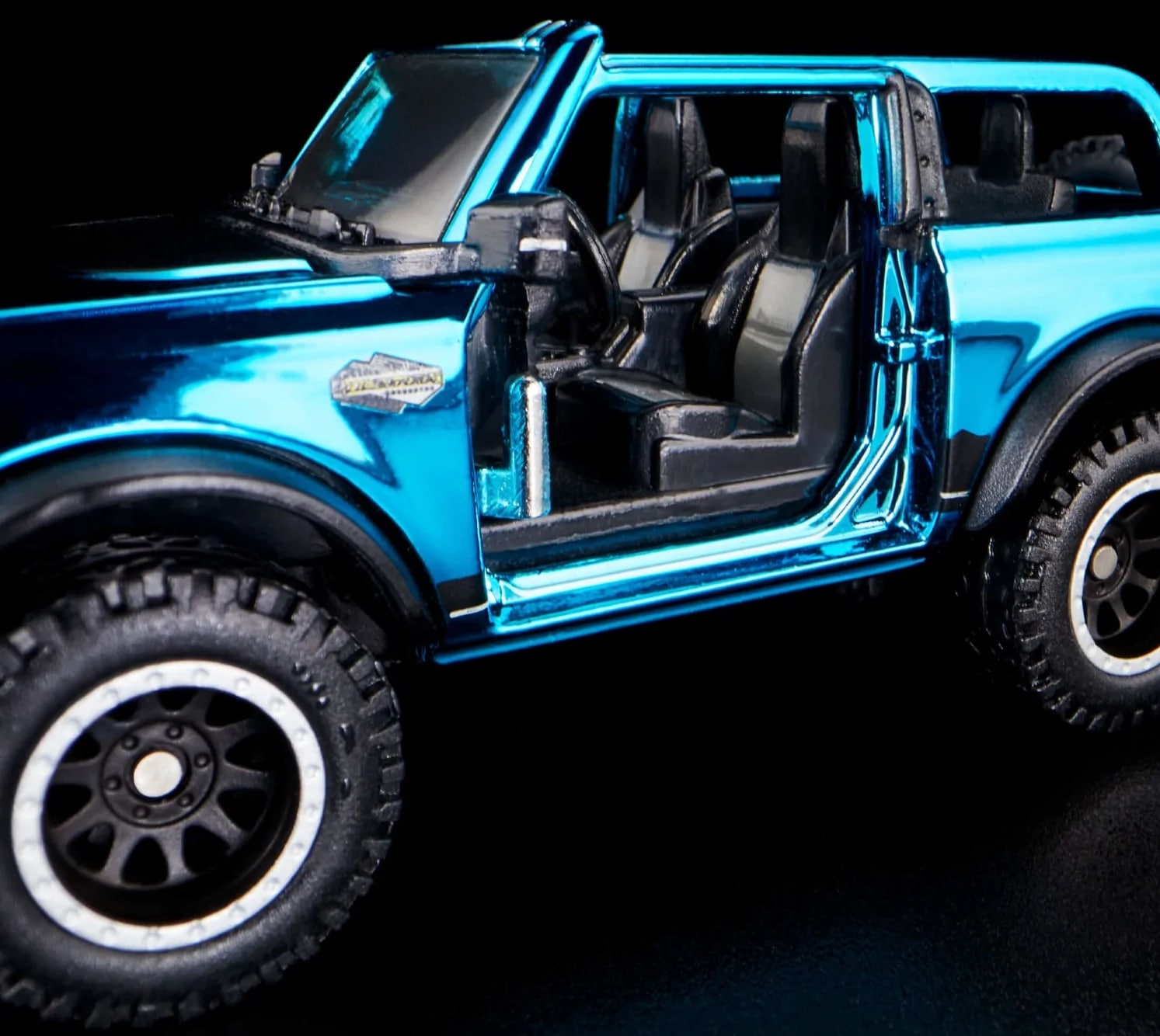 2021 Ford Bronco Wildtrak Gets Specialty Diecast Treatment