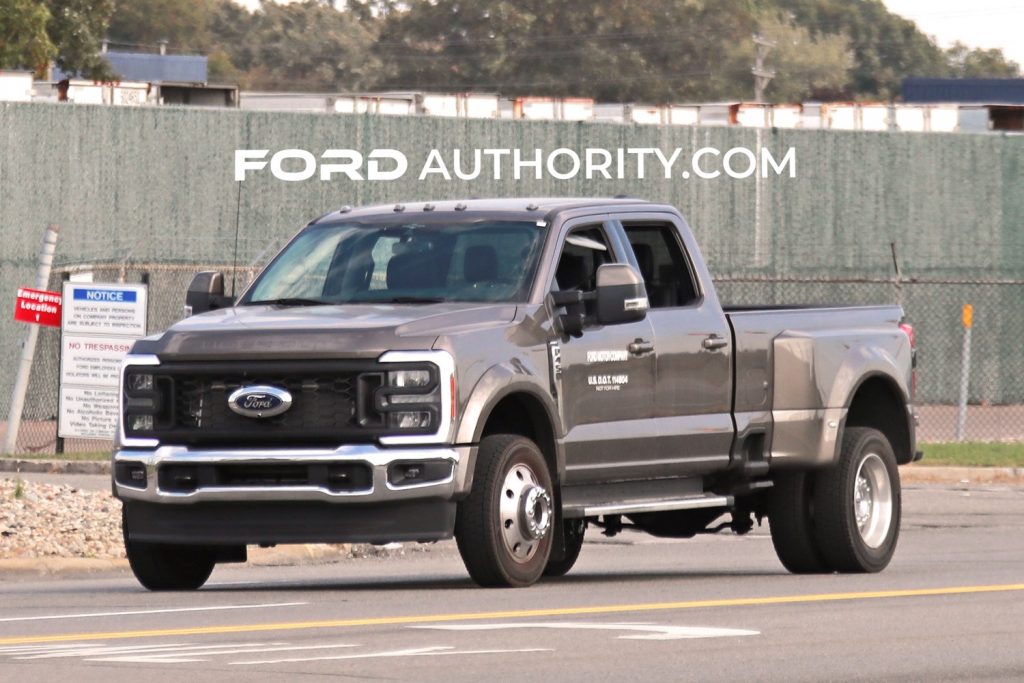 2023 Ford F450 Lariat In Stone Gray Real World Photos