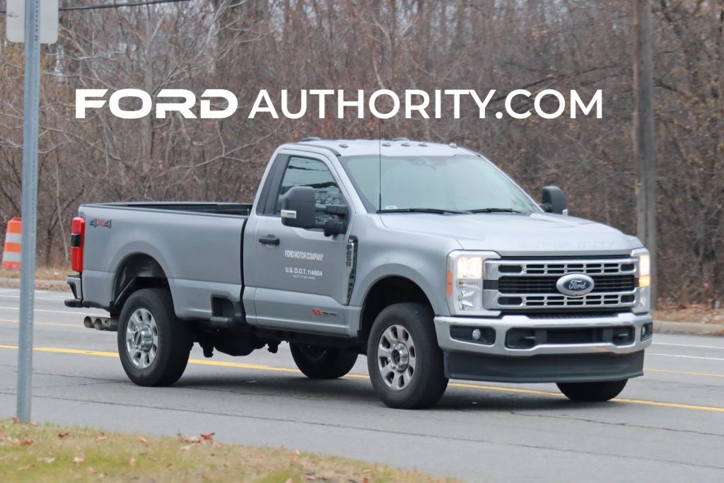 2023 Ford F250 Super Duty XLT Regular Cab Real World Pics