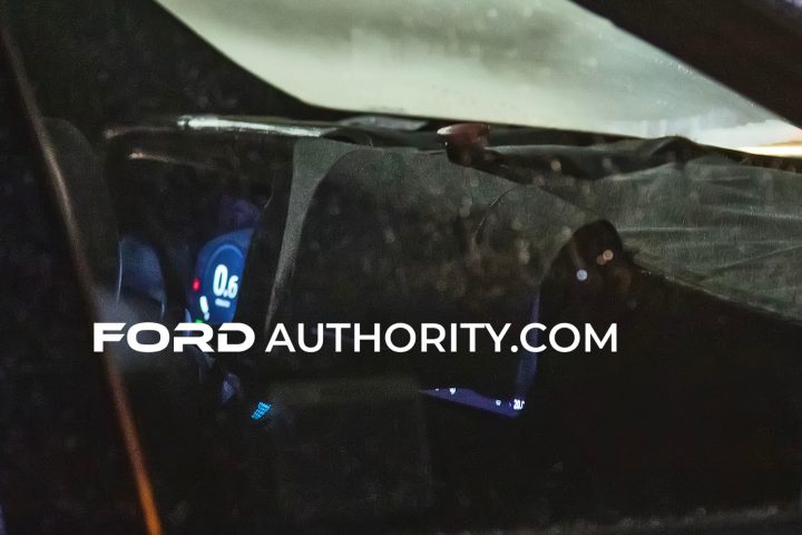 2024 Ford Explorer interior cluster