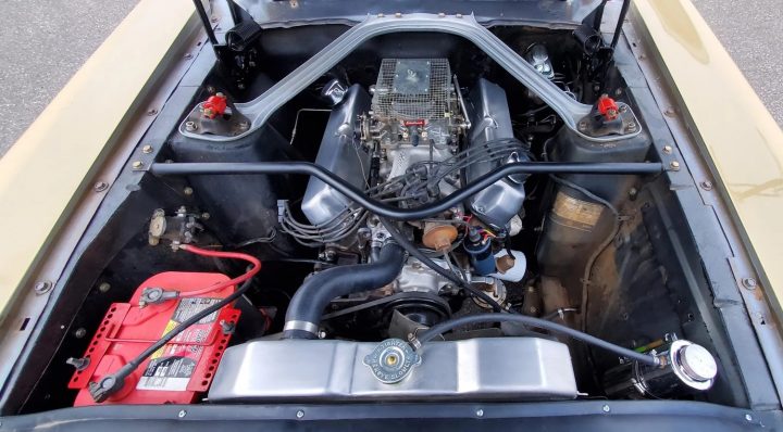 1968 Ford Mustang Race Car - Engine Bay 001