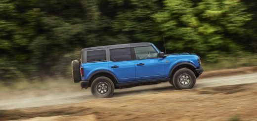 2023 Ford Bronco Outer Banks Europe - Exterior 002 - SIde