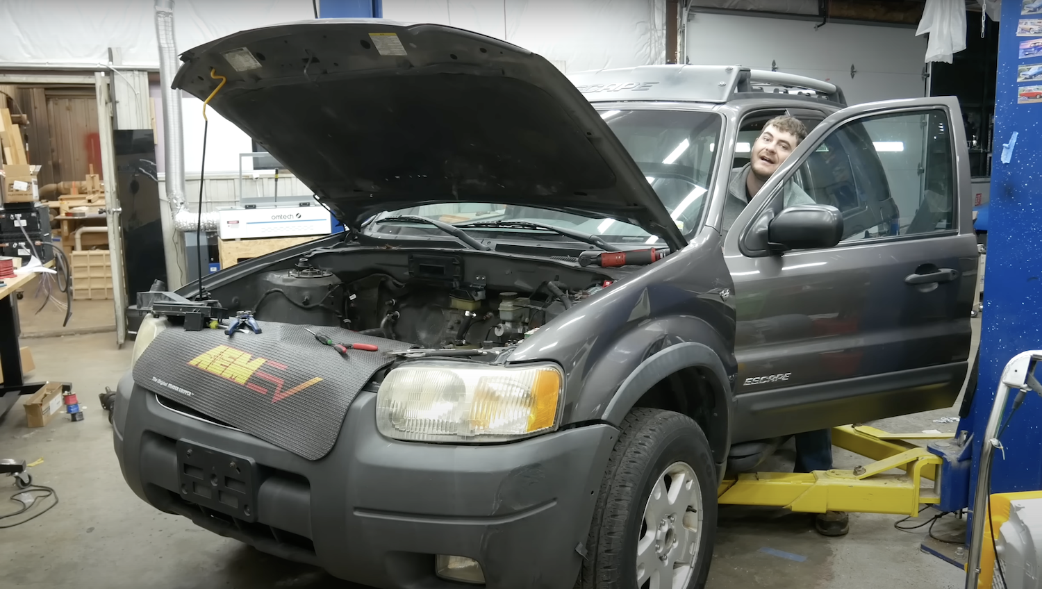 900 HP Electric Ford Escape Project Gains New Parts: Video