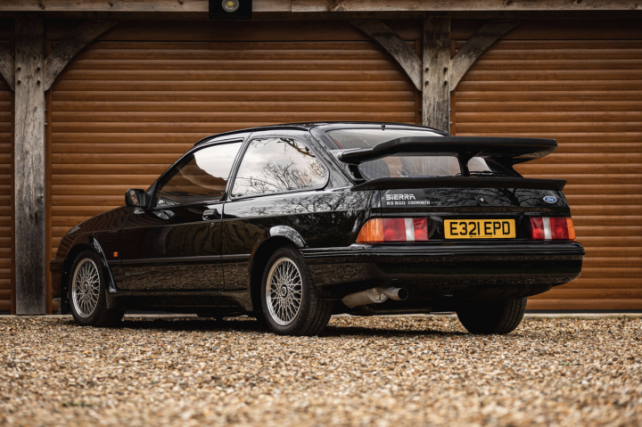 1987 Ford Sierra RS500 Cosworth - Exterior 002 - Rear Three Quarters