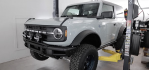 2021 Ford Bronco Black Diamond Modifications - Exterior 001 - Front Three Quarters